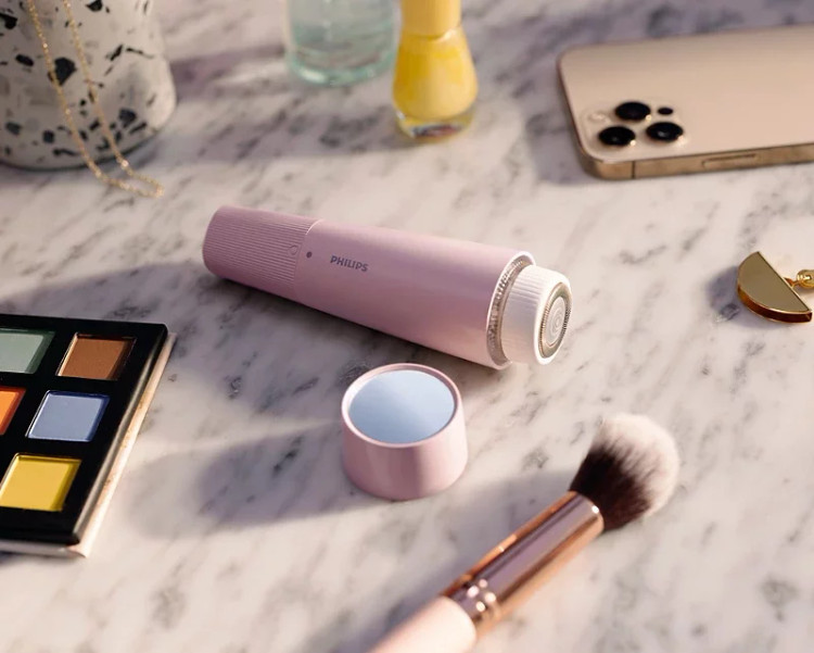 ماشین اصلاح موی صورت بانوان مدل فیلیپس مدل PH_7680